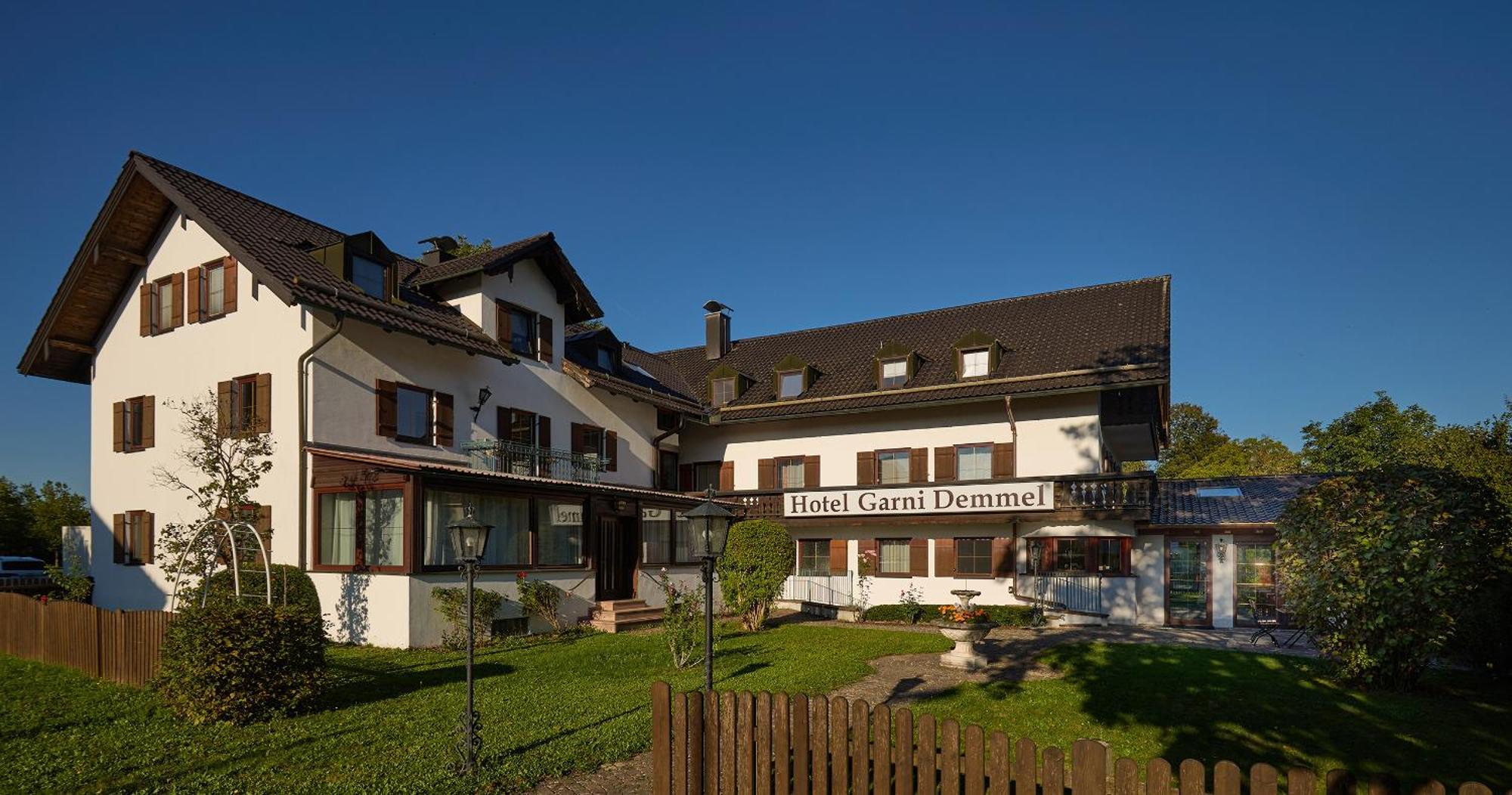Hotel Garni Demmel Брукмюль Экстерьер фото