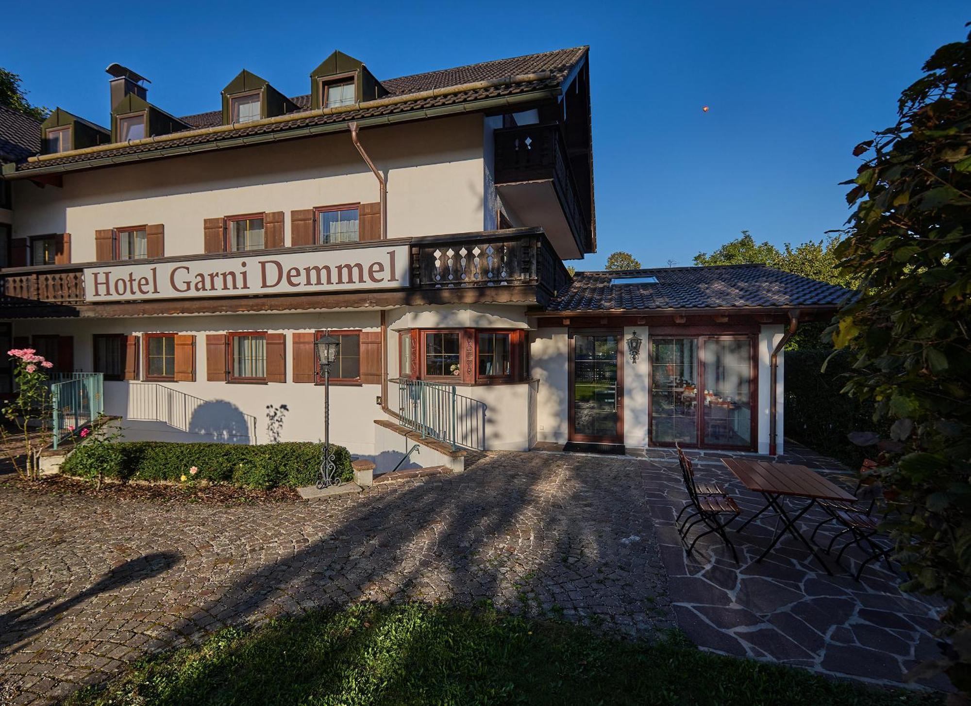 Hotel Garni Demmel Брукмюль Экстерьер фото