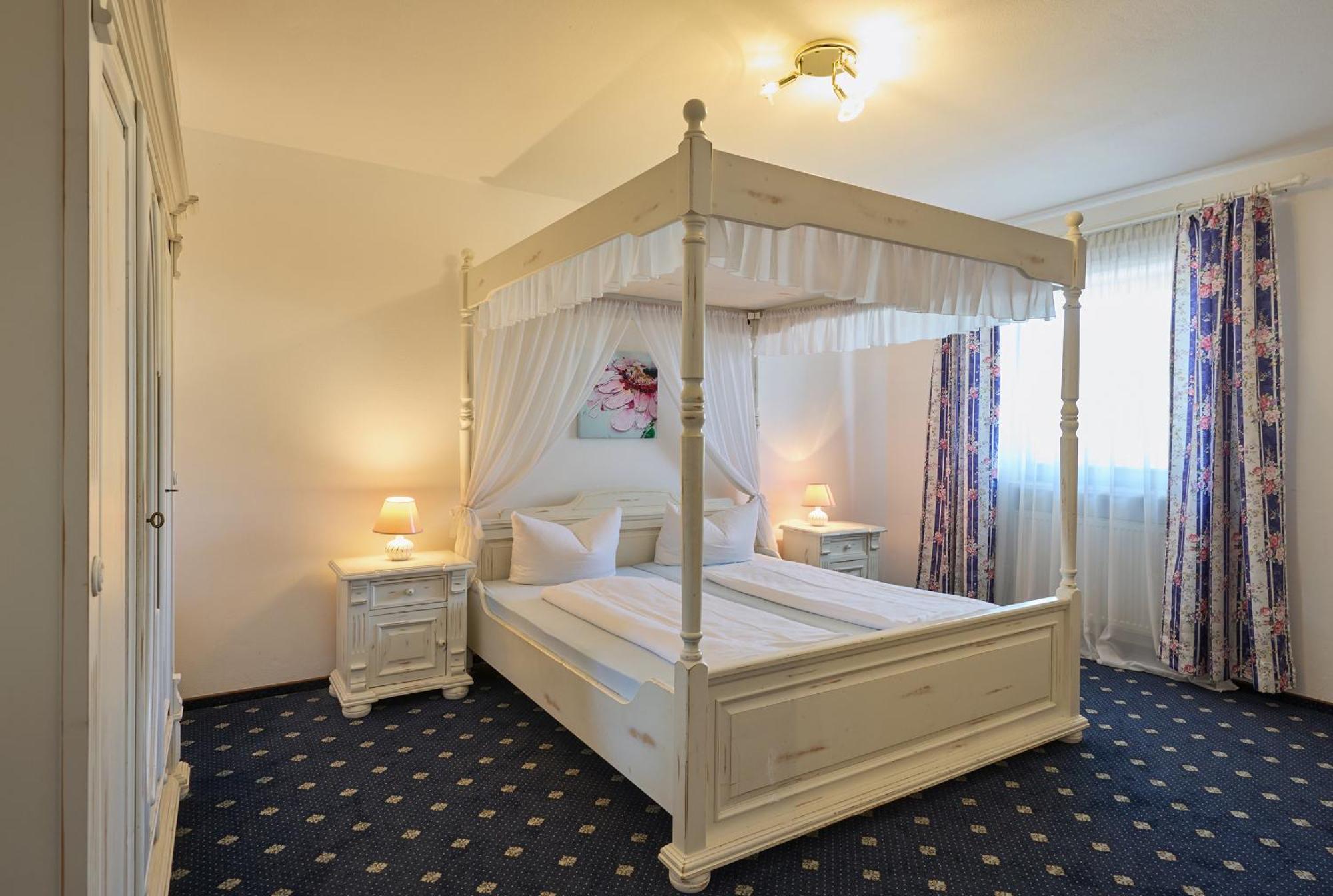 Hotel Garni Demmel Брукмюль Экстерьер фото